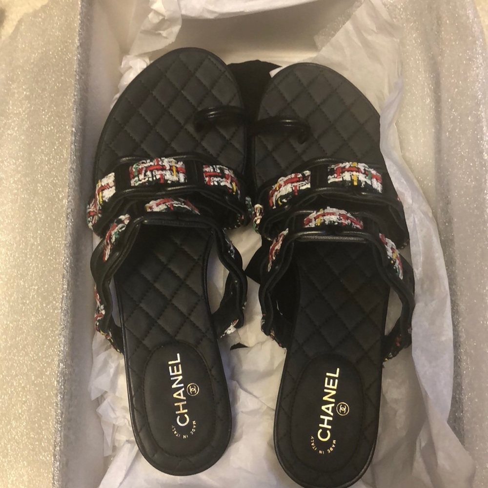 Chanel sandal